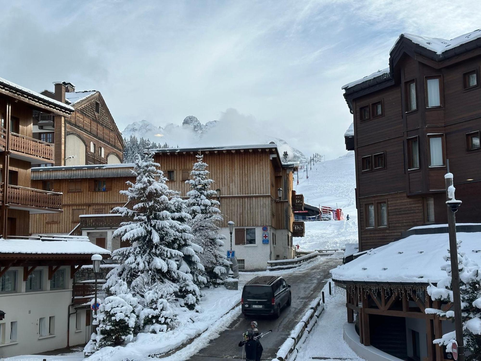 Les Loups Blancs Apartment Courchevel Exterior photo