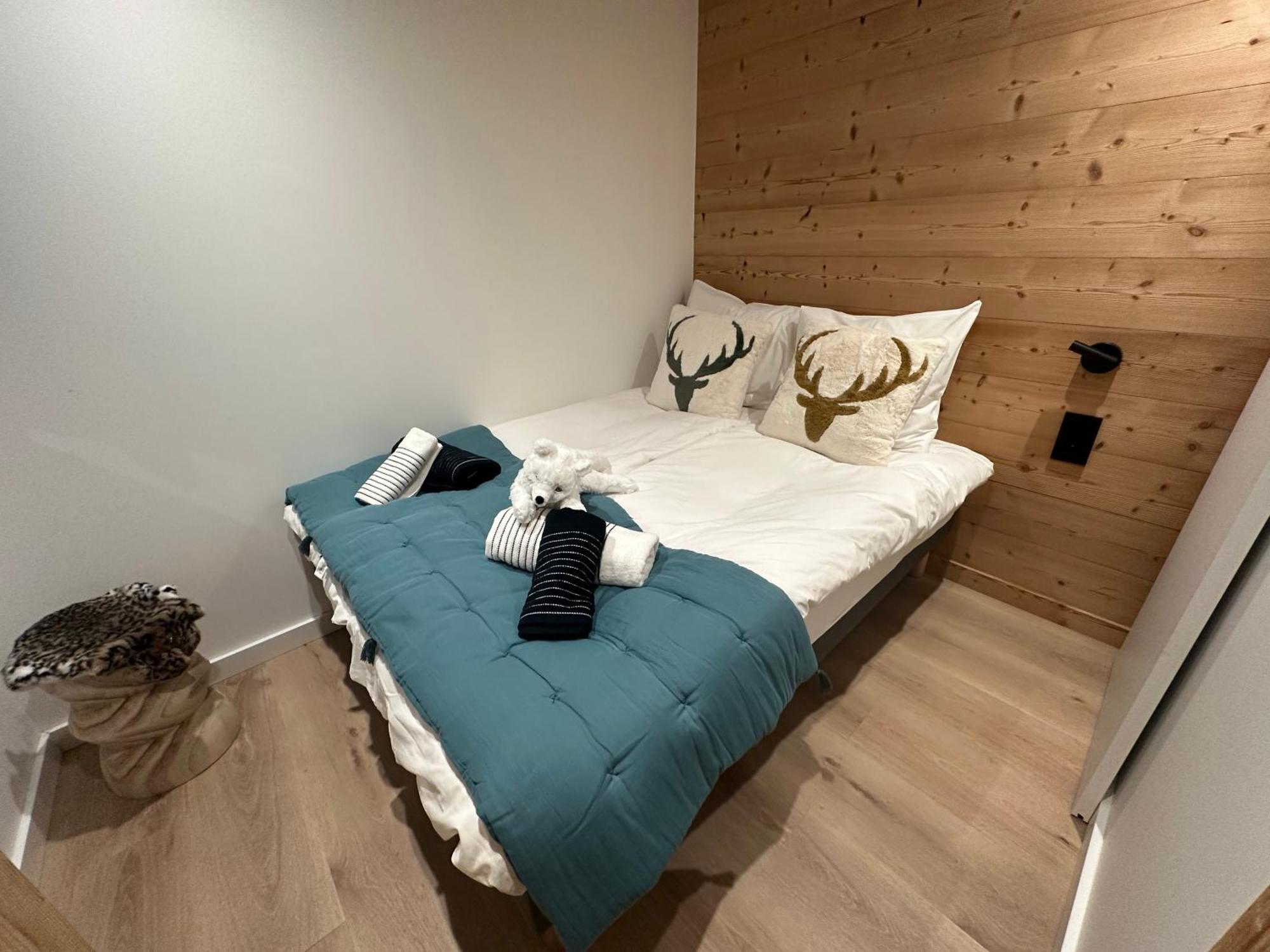 Les Loups Blancs Apartment Courchevel Exterior photo